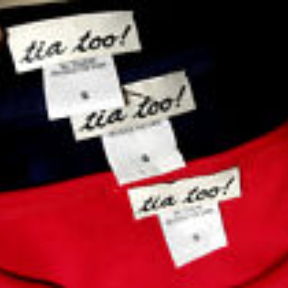 TIA TOO! Combed Cotton Tshirt Top S Black scoop neck 3/4 sleeve Loose fit blouse - Picture 4 of 4